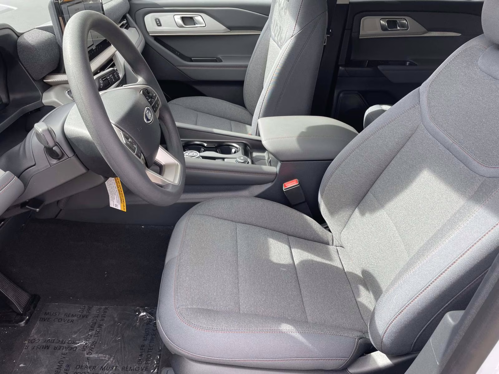 2026 Space White Metallic Ford Explorer Active RWD SUV