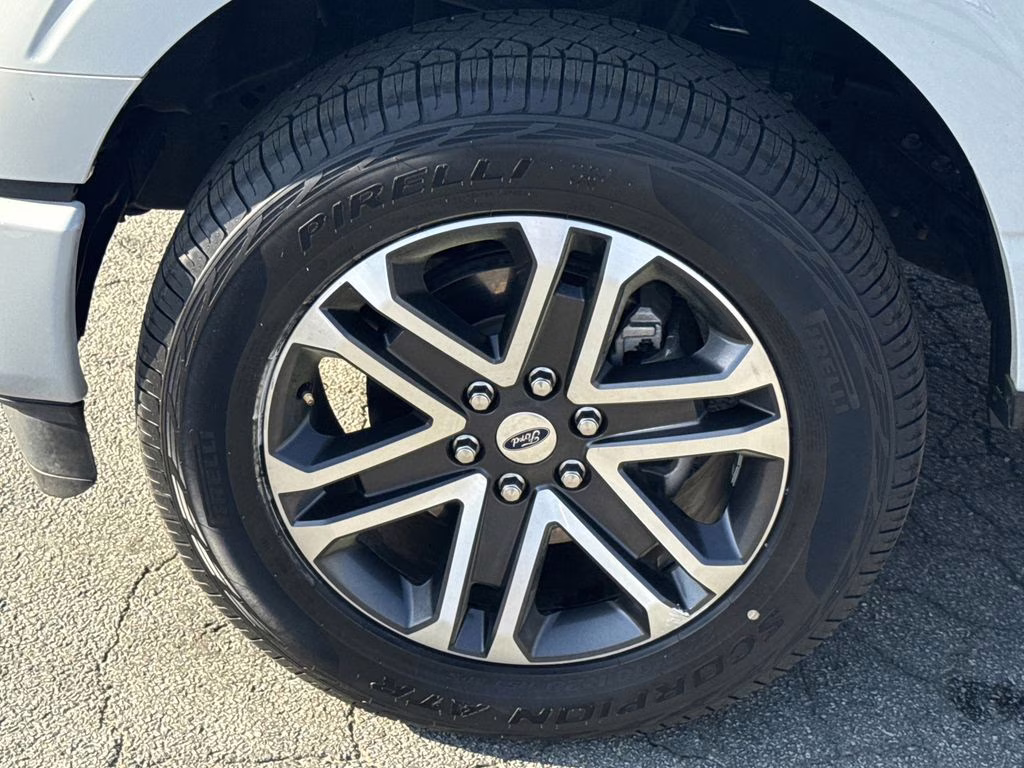 2023 Avalanche Ford F-150 XL 4X4 Truck