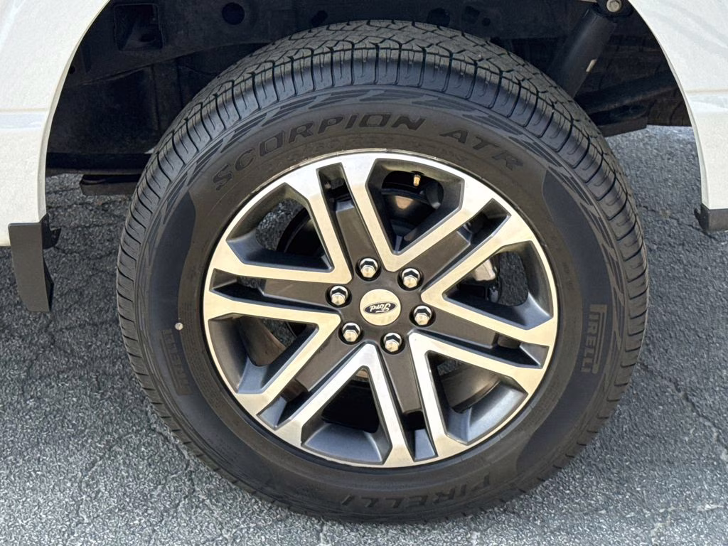 2023 Avalanche Ford F-150 XL 4X4 Truck