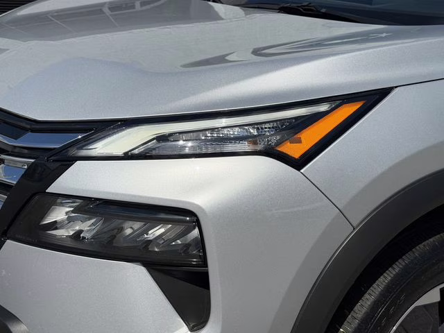 2025 Brilliant Silver Metallic Nissan Rogue SV FWD SUV