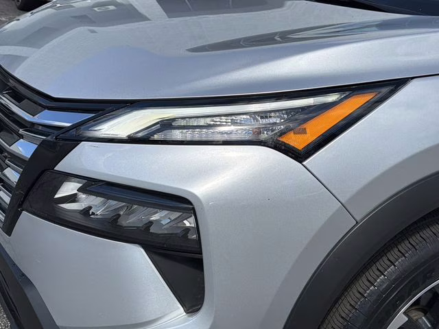 2025 Brilliant Silver Metallic Nissan Rogue SV FWD SUV