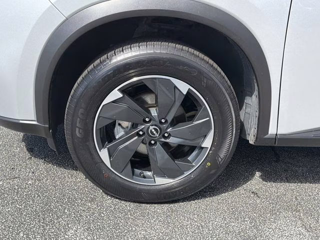 2025 Brilliant Silver Metallic Nissan Rogue SV FWD SUV