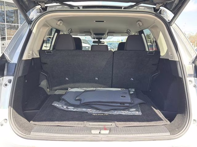 2025 Brilliant Silver Metallic Nissan Rogue SV FWD SUV