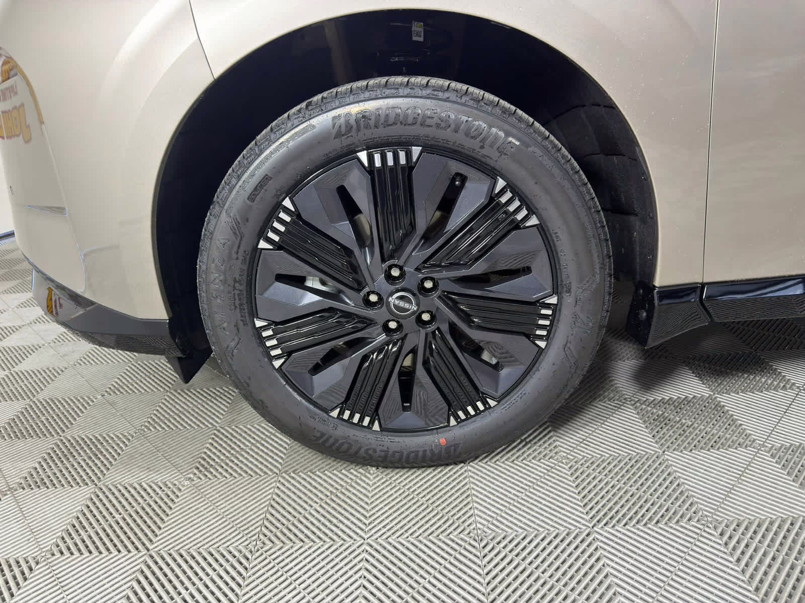 2026 Champagne Silver Metallic Nissan Murano Platinum AWD SUV