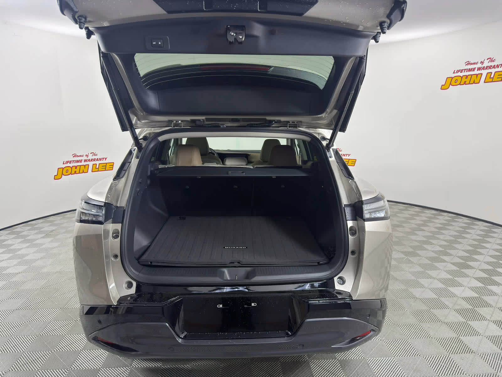 2026 Champagne Silver Metallic Nissan Murano Platinum AWD SUV