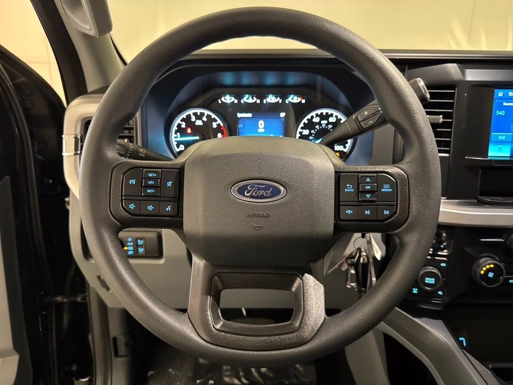 2026 Agate Black Metallic Ford Super Duty F-350 SRW XLT 4X4 Truck