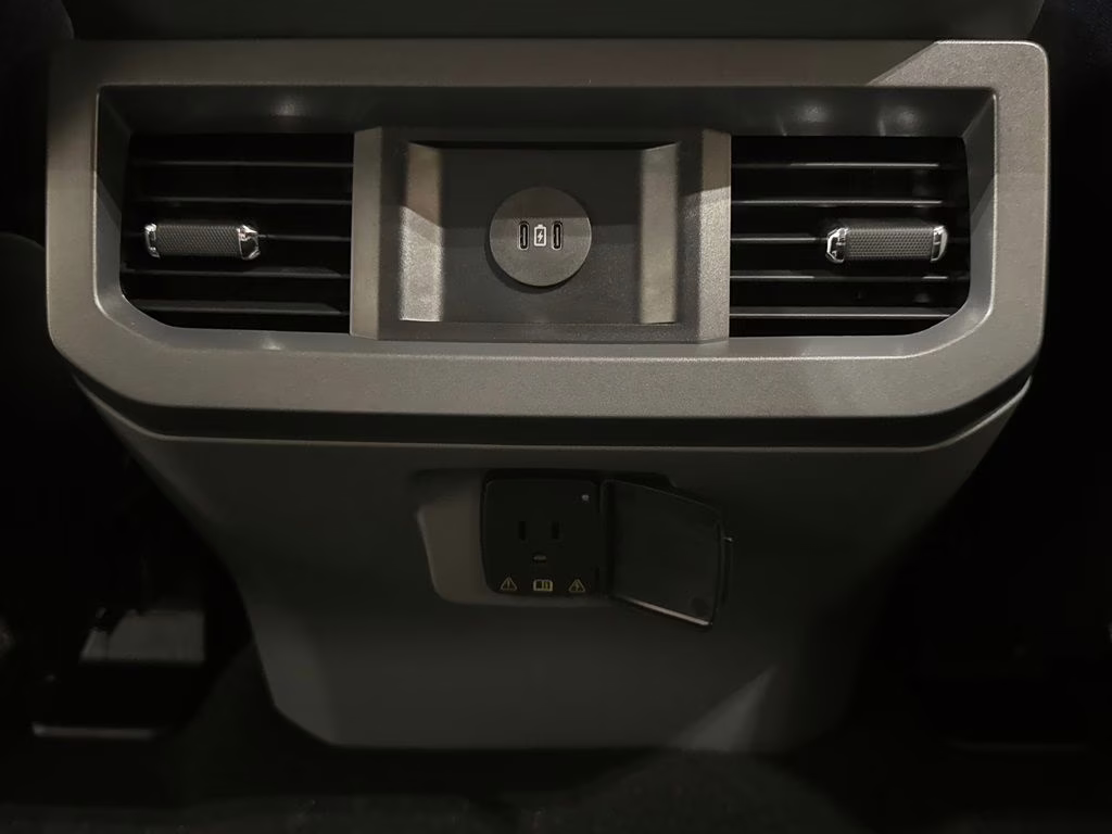 2026 Agate Black Metallic Ford Super Duty F-350 SRW XLT 4X4 Truck