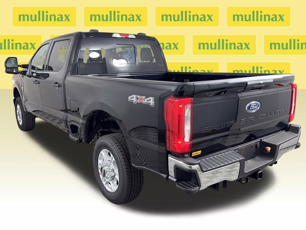 2026 Agate Black Metallic Ford Super Duty F-350 SRW XLT 4X4 Truck