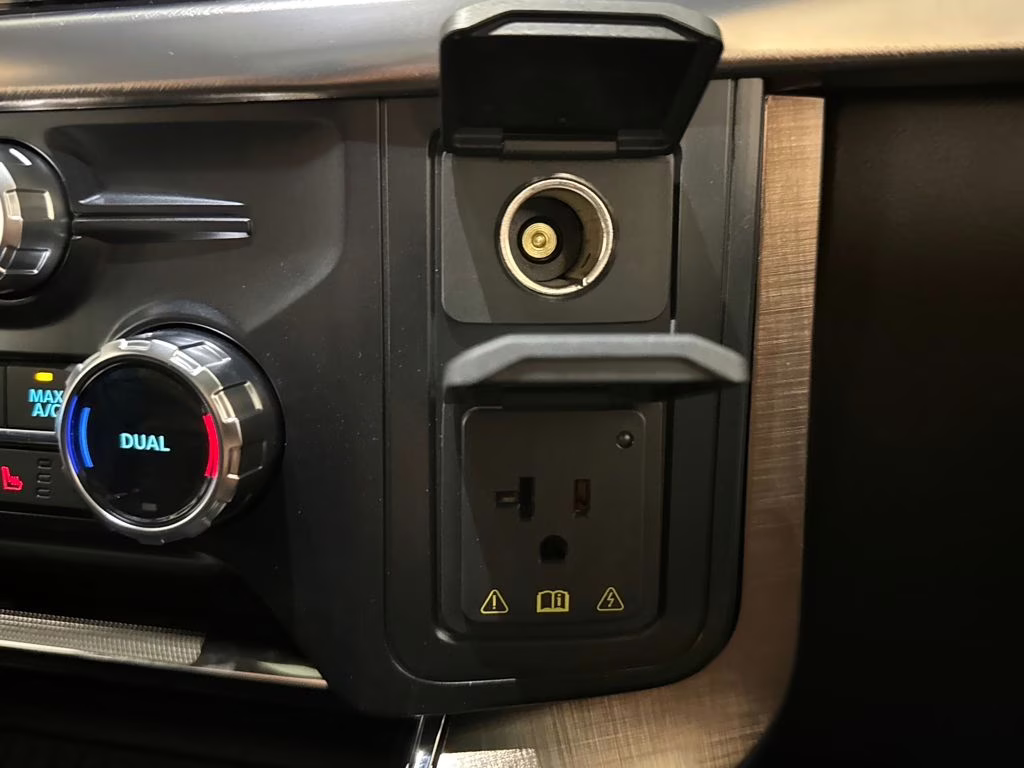 2026 Agate Black Metallic Ford F-150 King Ranch 4X4 Truck