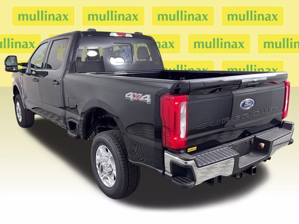 2026 Agate Black Metallic Ford Super Duty F-350 SRW XLT 4X4 Truck
