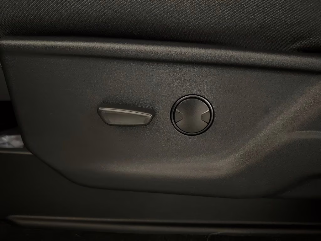 2026 Agate Black Metallic Ford Super Duty F-350 SRW XLT 4X4 Truck