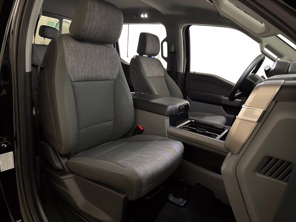 2026 Agate Black Metallic Ford Super Duty F-350 SRW XLT 4X4 Truck