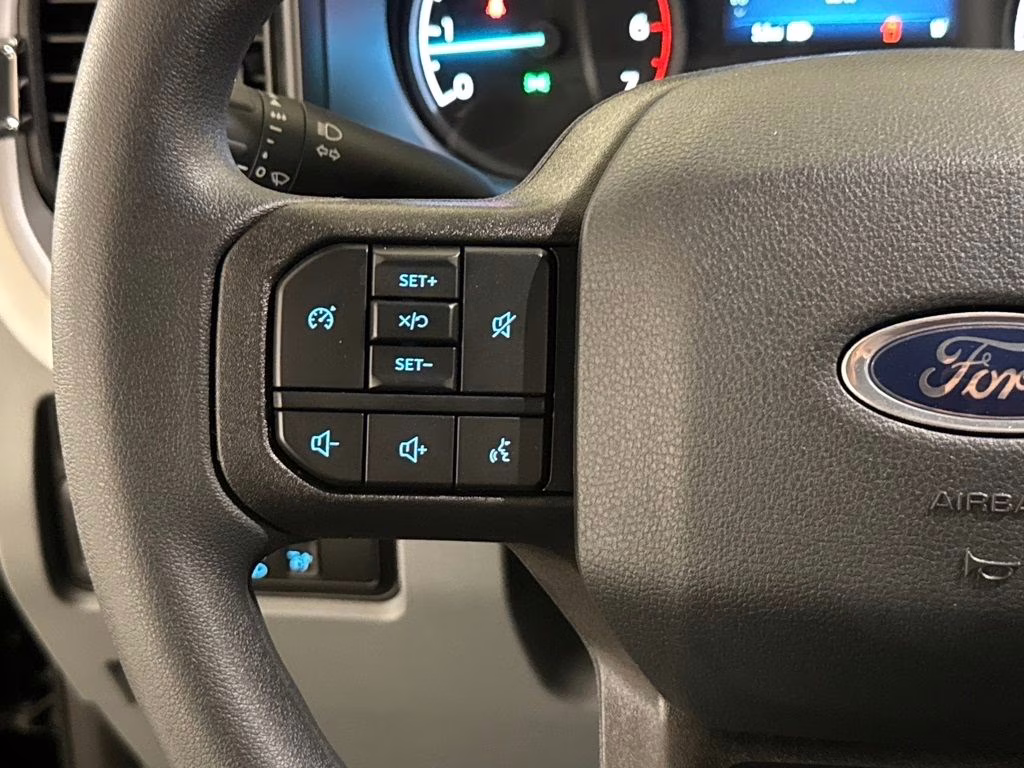 2026 Agate Black Metallic Ford Super Duty F-350 SRW XLT 4X4 Truck