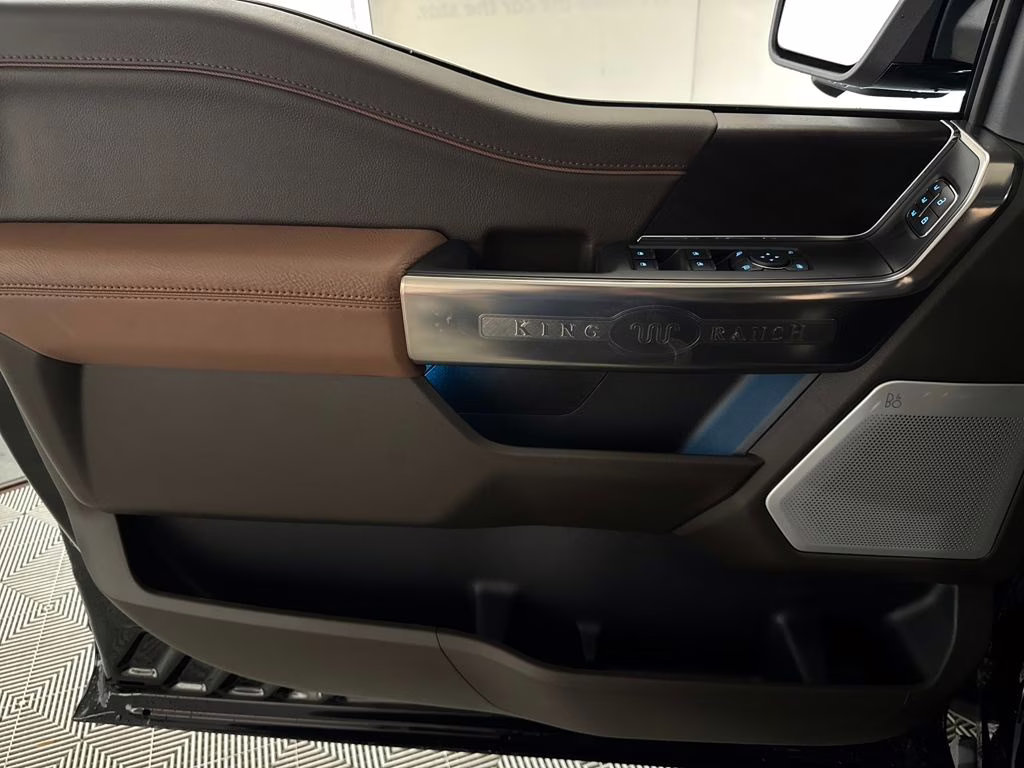 2026 Agate Black Metallic Ford F-150 King Ranch 4X4 Truck