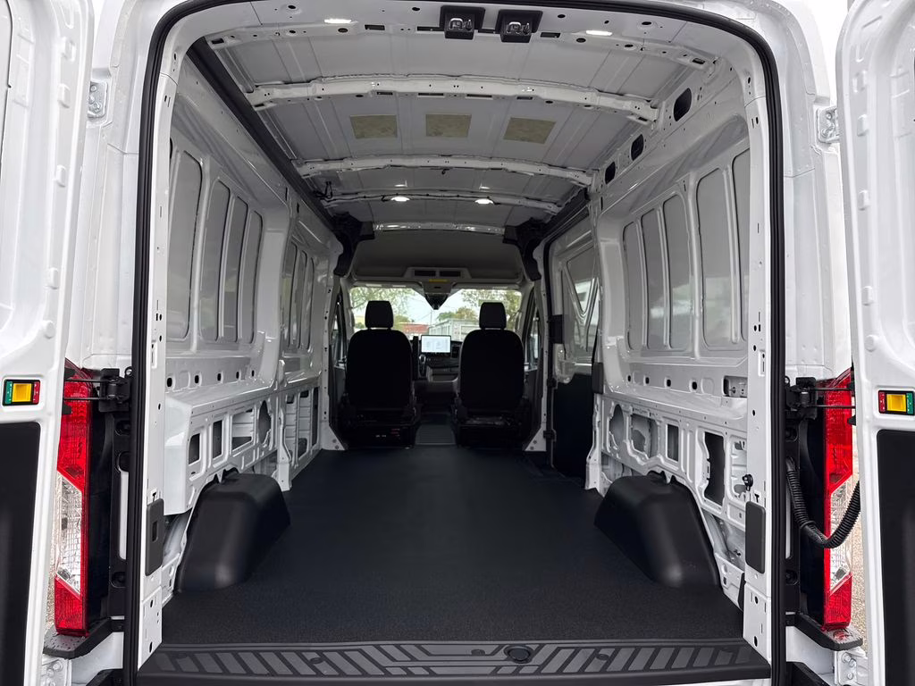 2026 Oxford White Ford Transit-250 Base RWD Van