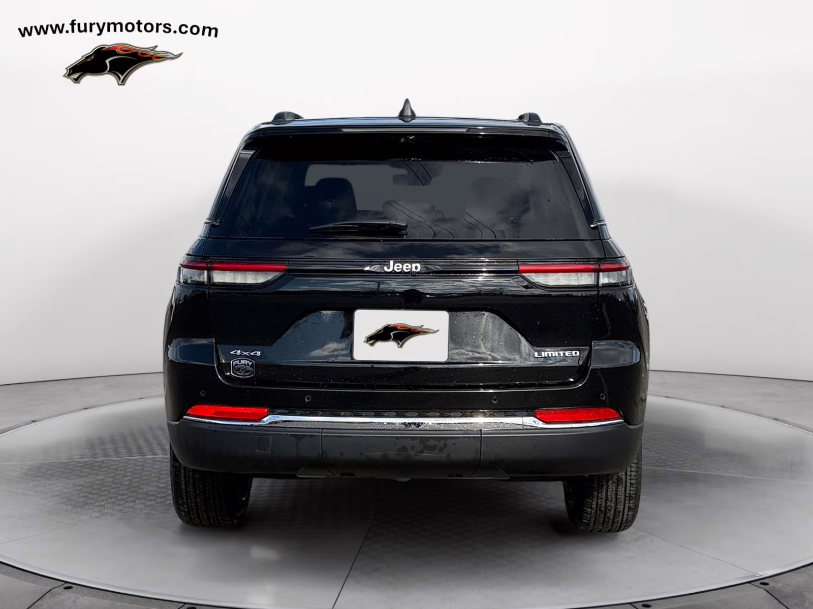 2022 Diamond Black Crystal Pearlcoat Jeep Grand Cherokee Limited 4X4 SUV