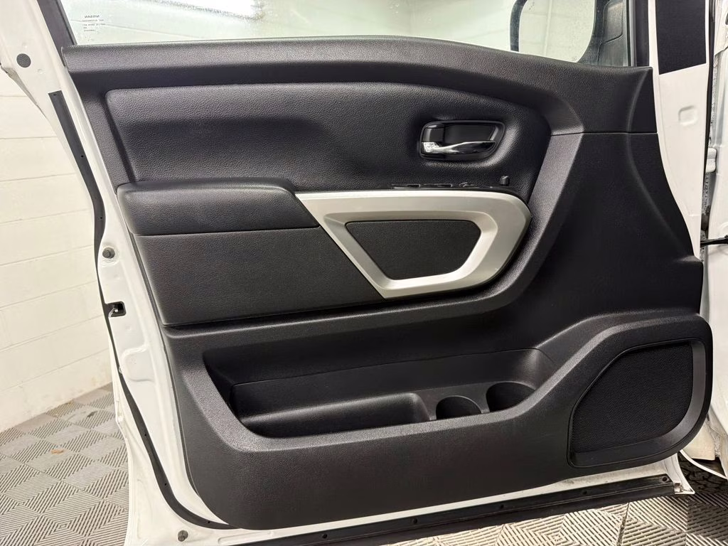 2022 Glacier White Nissan Titan SV RWD Truck