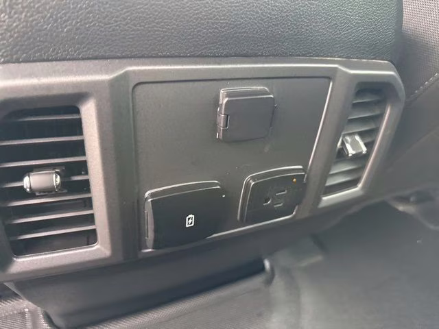 2019 Ingot Silver Ford F-150 XLT 4X4 Truck