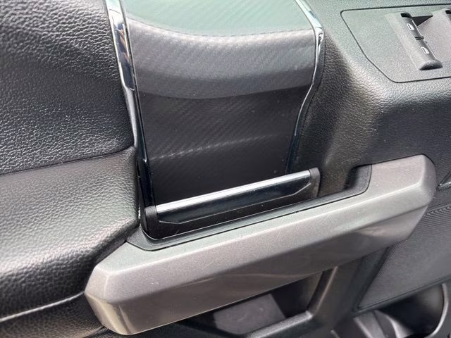 2019 Ingot Silver Ford F-150 XLT 4X4 Truck