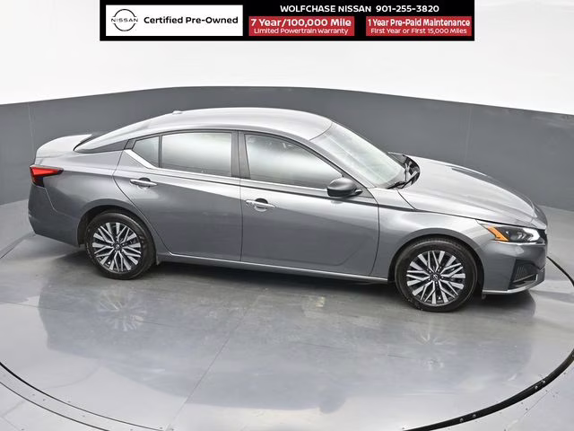 2025 Gun Metallic Nissan Altima 2.5 SV FWD Sedan