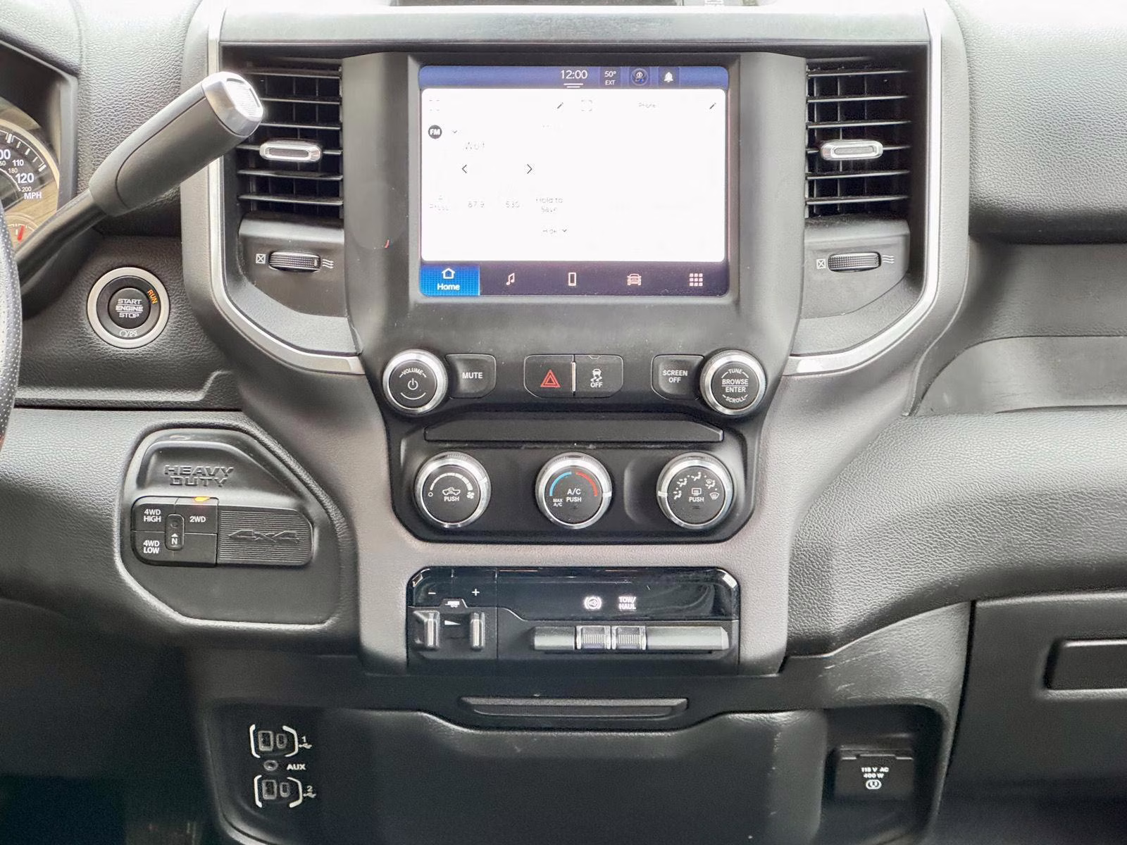 2022 Bright White Clearcoat Ram 2500 Big Horn 4X4 Truck