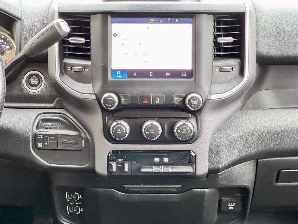 2022 Bright White Clearcoat Ram 2500 Big Horn 4X4 Truck
