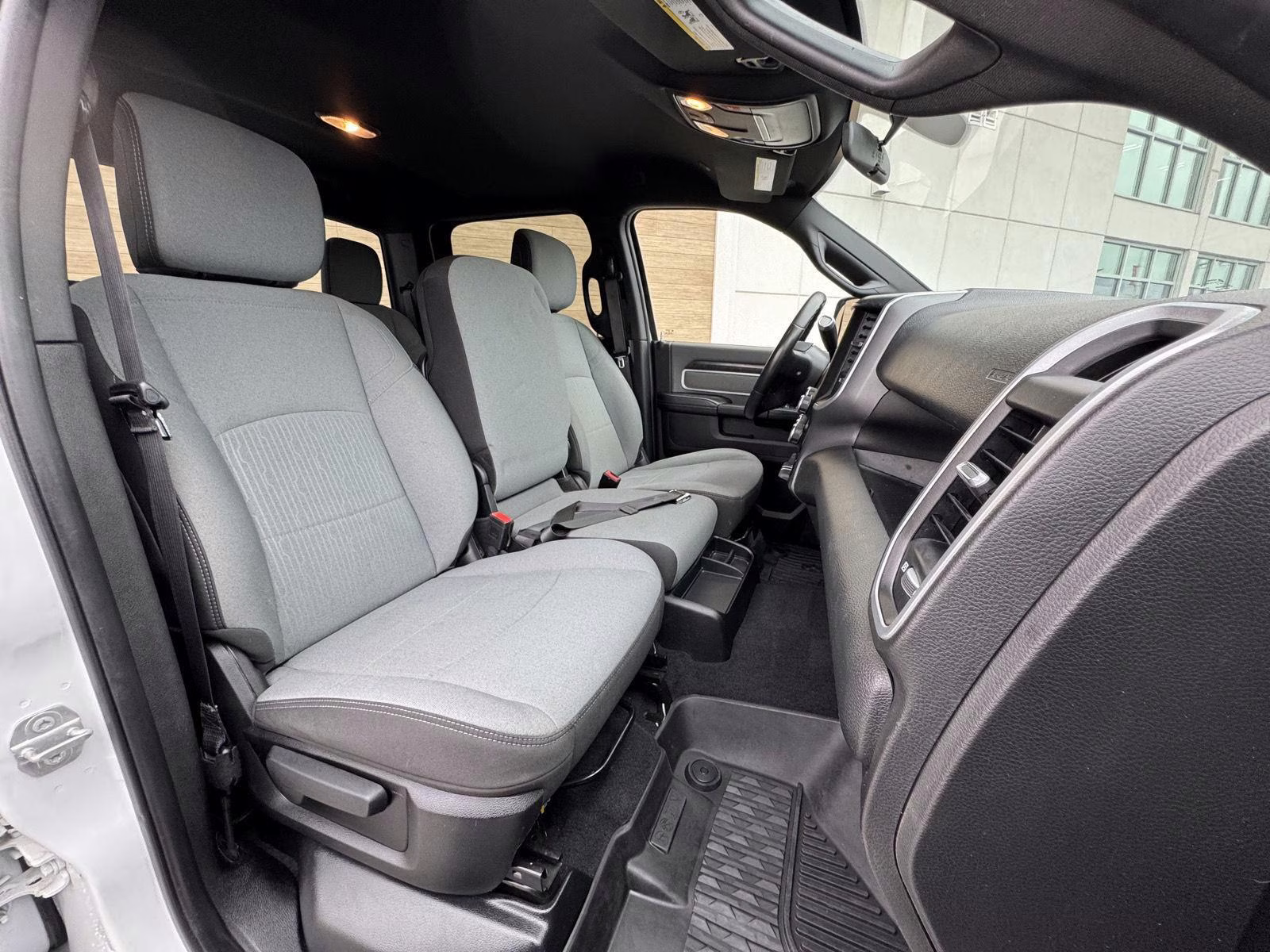 2022 Bright White Clearcoat Ram 2500 Big Horn 4X4 Truck