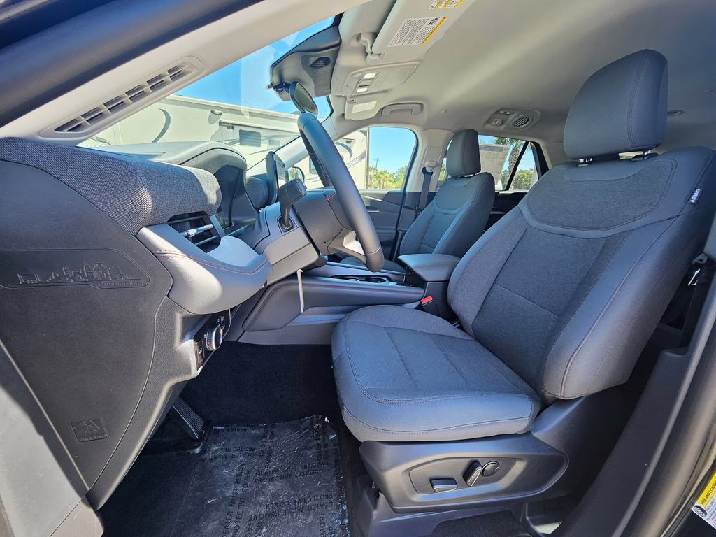 2026 Agate Black Metallic Ford Explorer Active RWD SUV