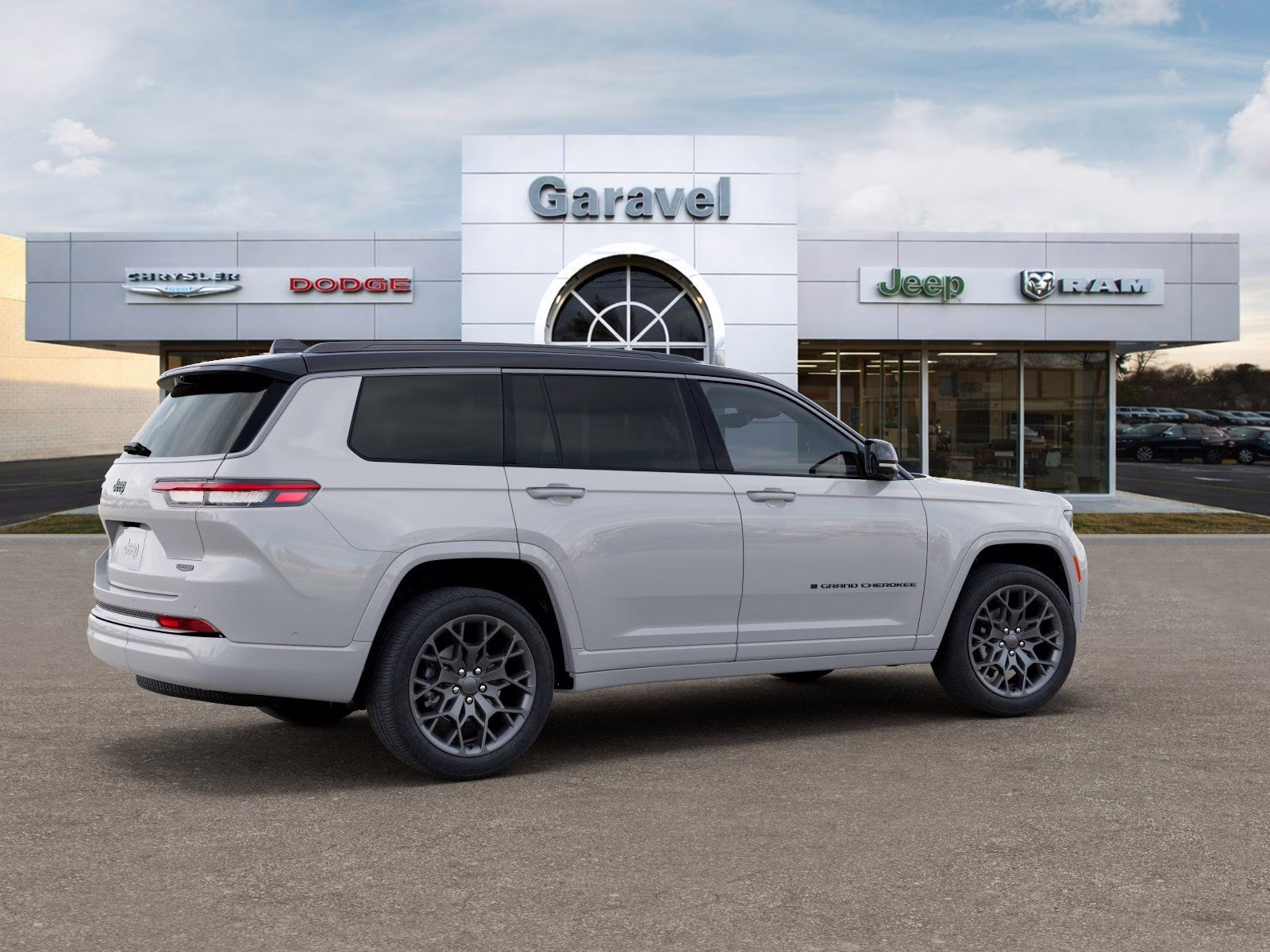 2026 Bright White Clearcoat Jeep Grand Cherokee L Summit 4X4 SUV