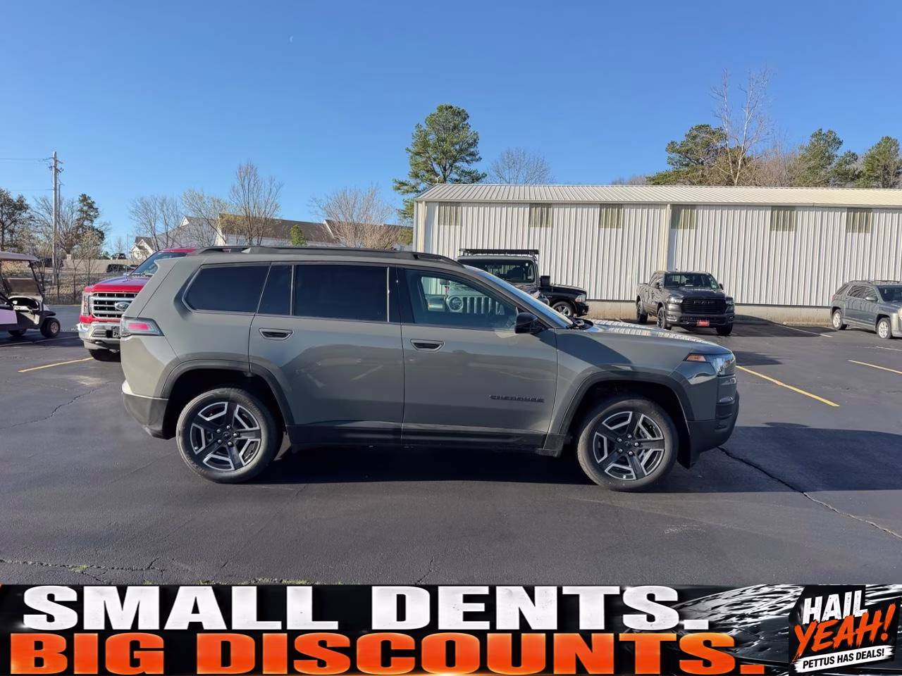 2026 Sting-Gray Clearcoat Jeep Cherokee Laredo 4X4 SUV