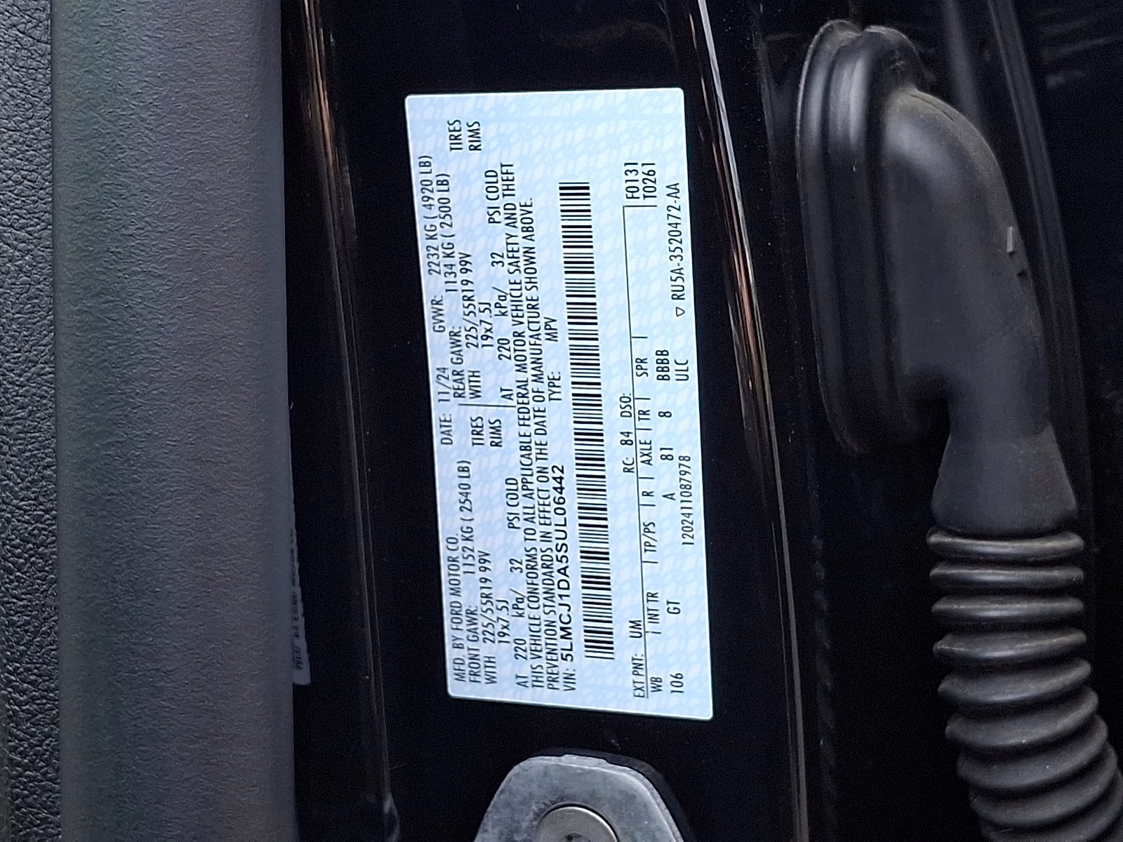 2025 Infinite Black Metallic Clearcoat - UM Lincoln Corsair Premiere AWD