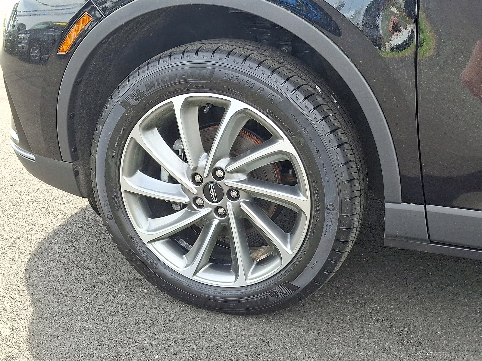 2025 Infinite Black Metallic Clearcoat - UM Lincoln Corsair Premiere AWD