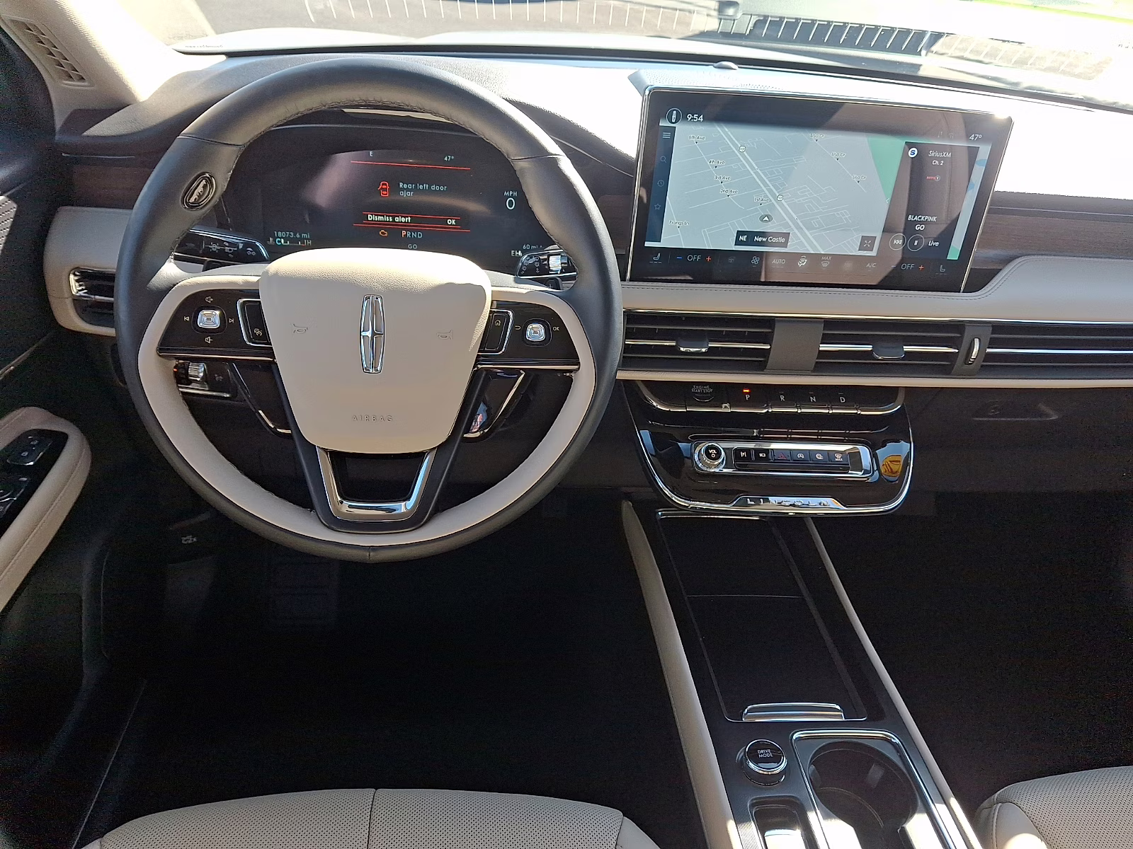 2025 Crystal White Metallic Clearcoat - A3 Lincoln Corsair Reserve AWD