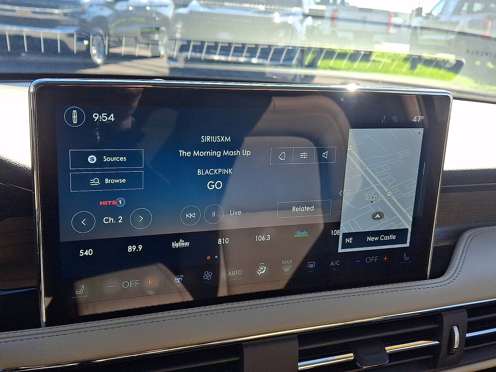 2025 Crystal White Metallic Clearcoat - A3 Lincoln Corsair Reserve AWD