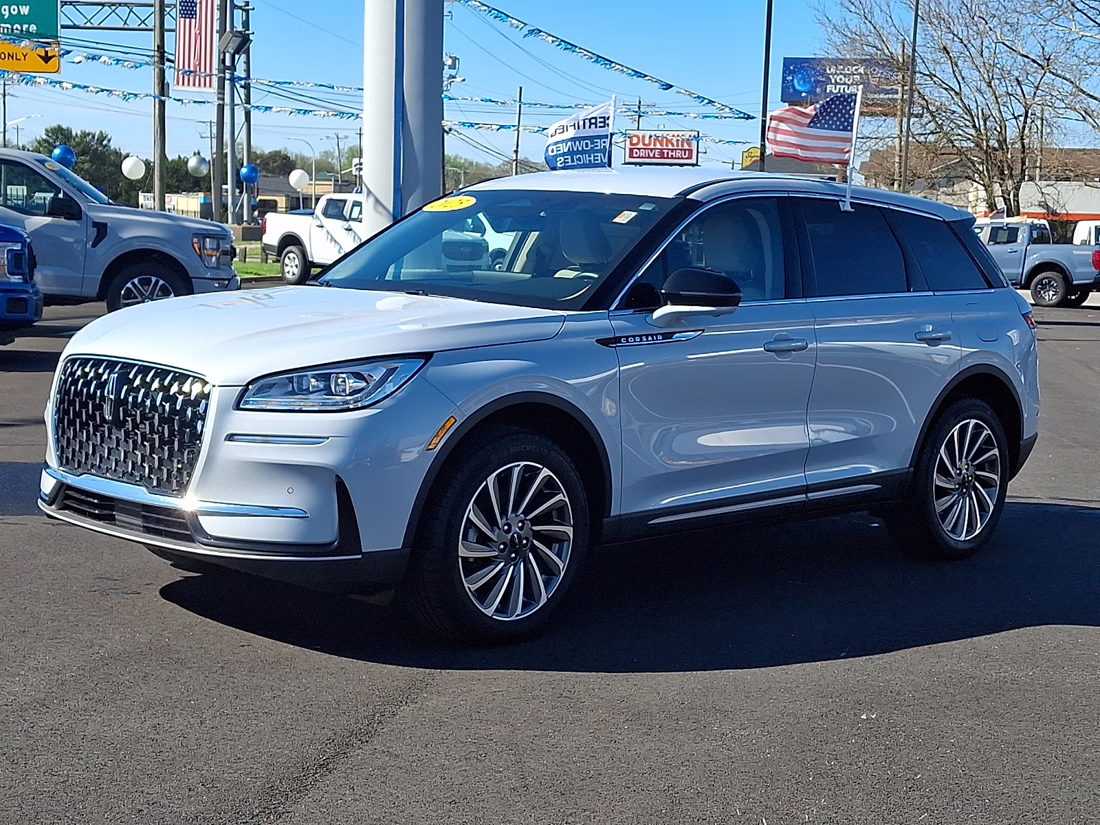 2025 Crystal White Metallic Clearcoat - A3 Lincoln Corsair Reserve AWD