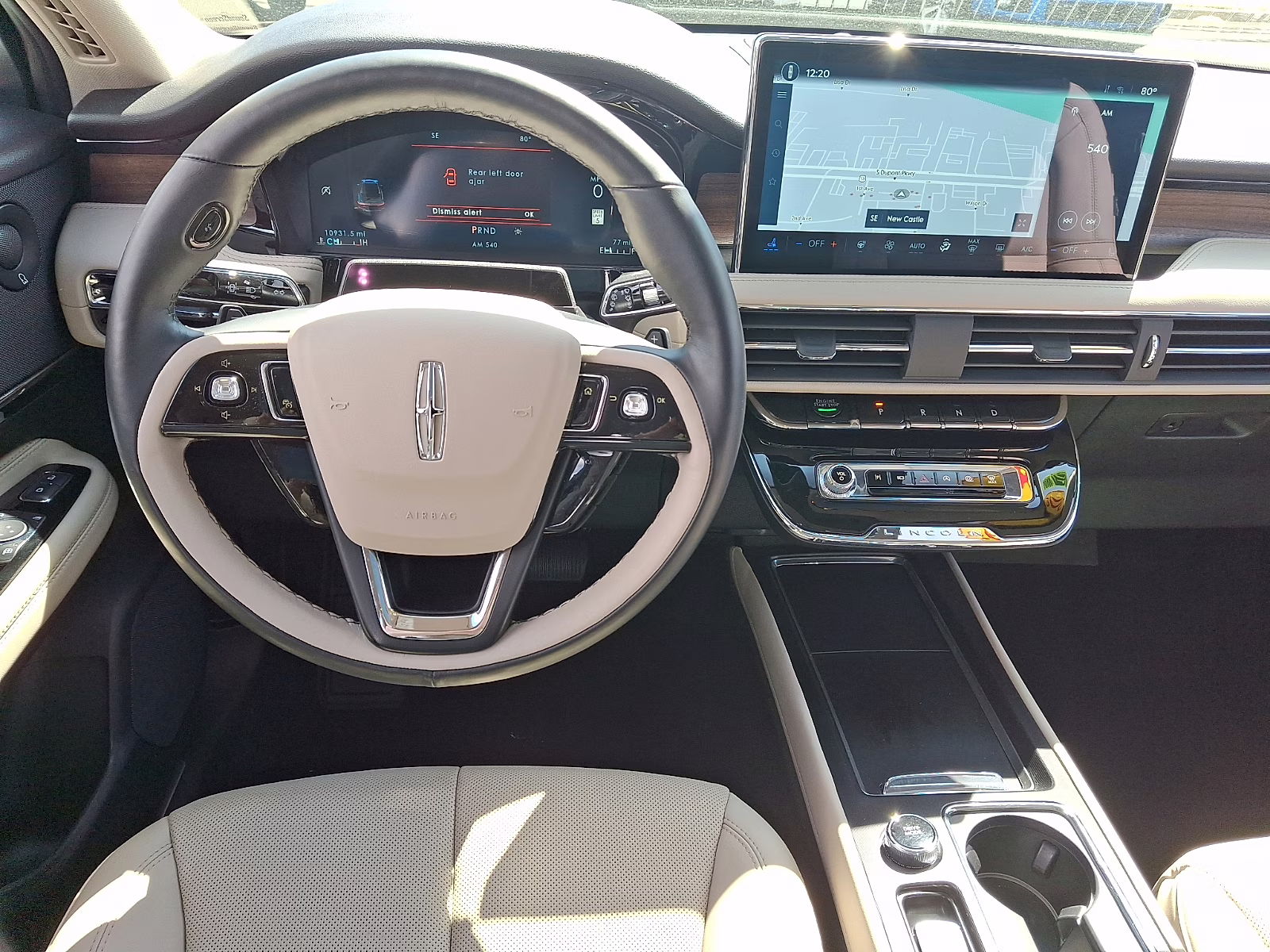 2025 Pristine White Metallic Tri-Coat - AZ Lincoln Corsair Reserve AWD