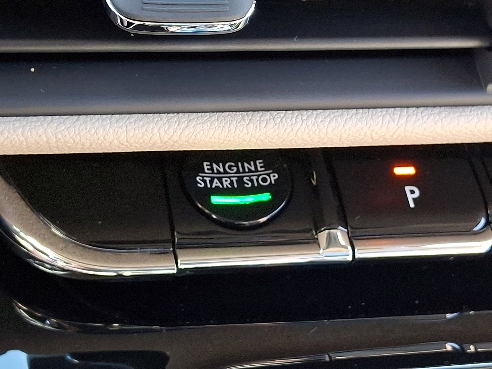 2025 Pristine White Metallic Tri-Coat - AZ Lincoln Corsair Reserve AWD