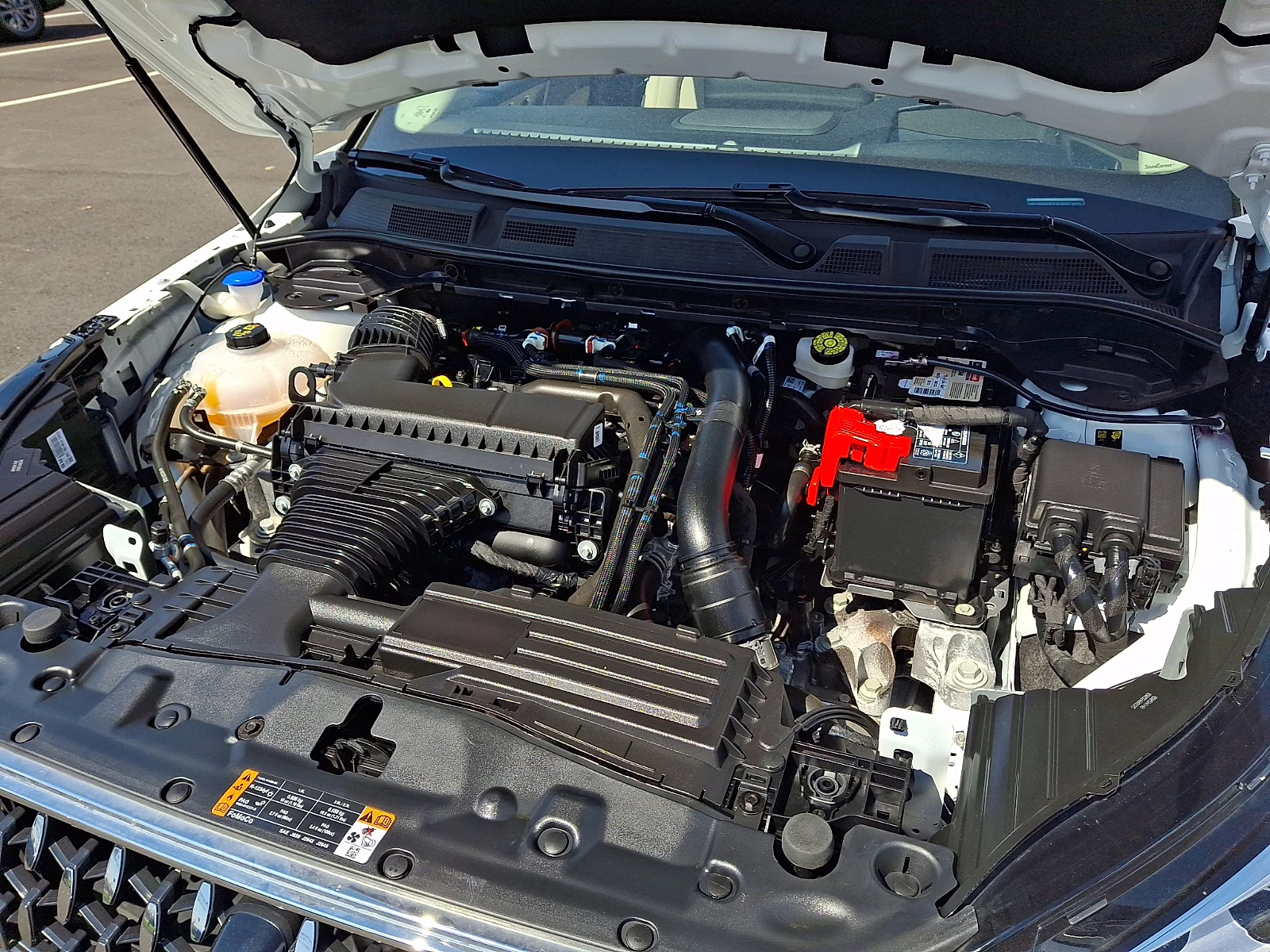 2025 Pristine White Metallic Tri-Coat - AZ Lincoln Corsair Reserve AWD