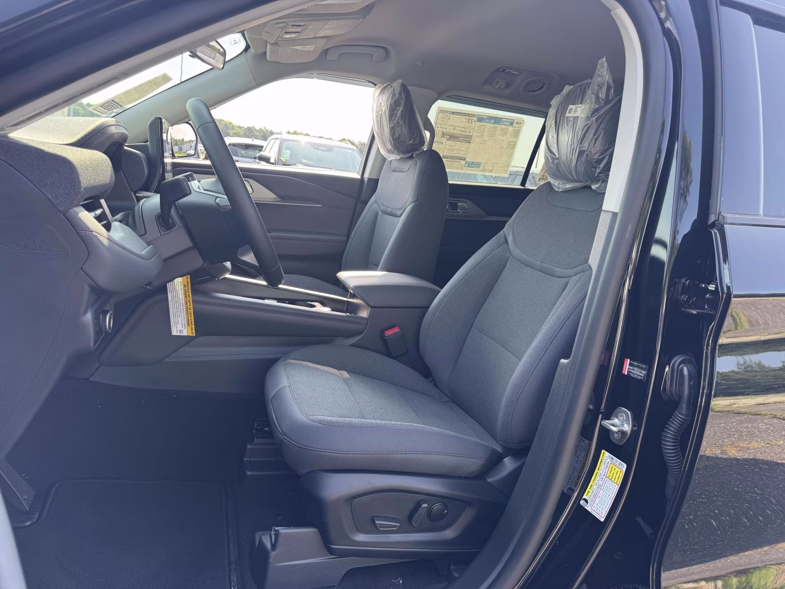 2026 Agate Black Metallic Ford Explorer Active 4X4 SUV