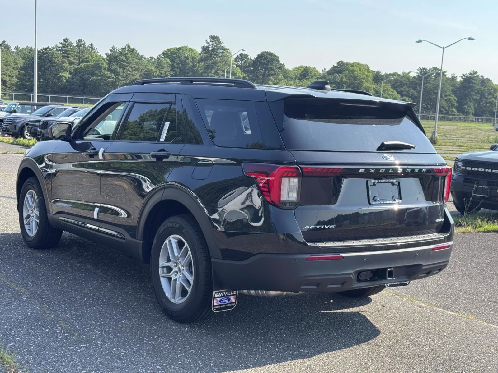 2026 Agate Black Metallic Ford Explorer Active 4X4 SUV