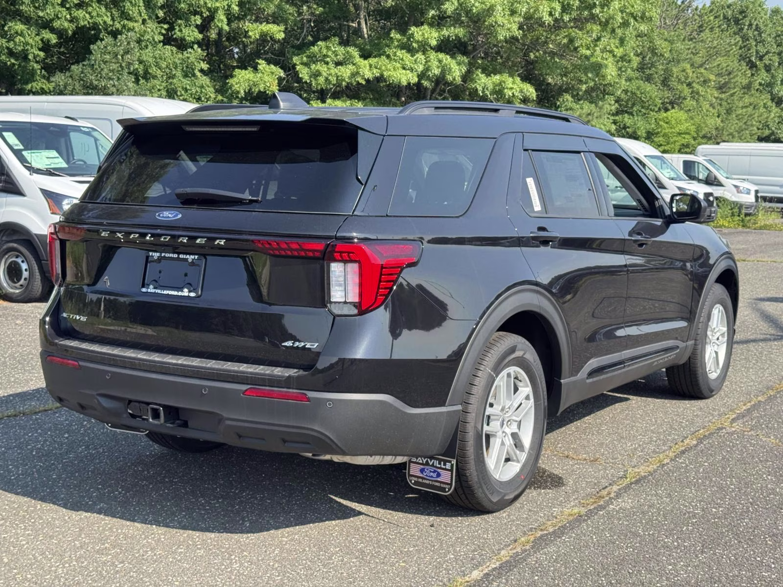 2026 Agate Black Metallic Ford Explorer Active 4X4 SUV