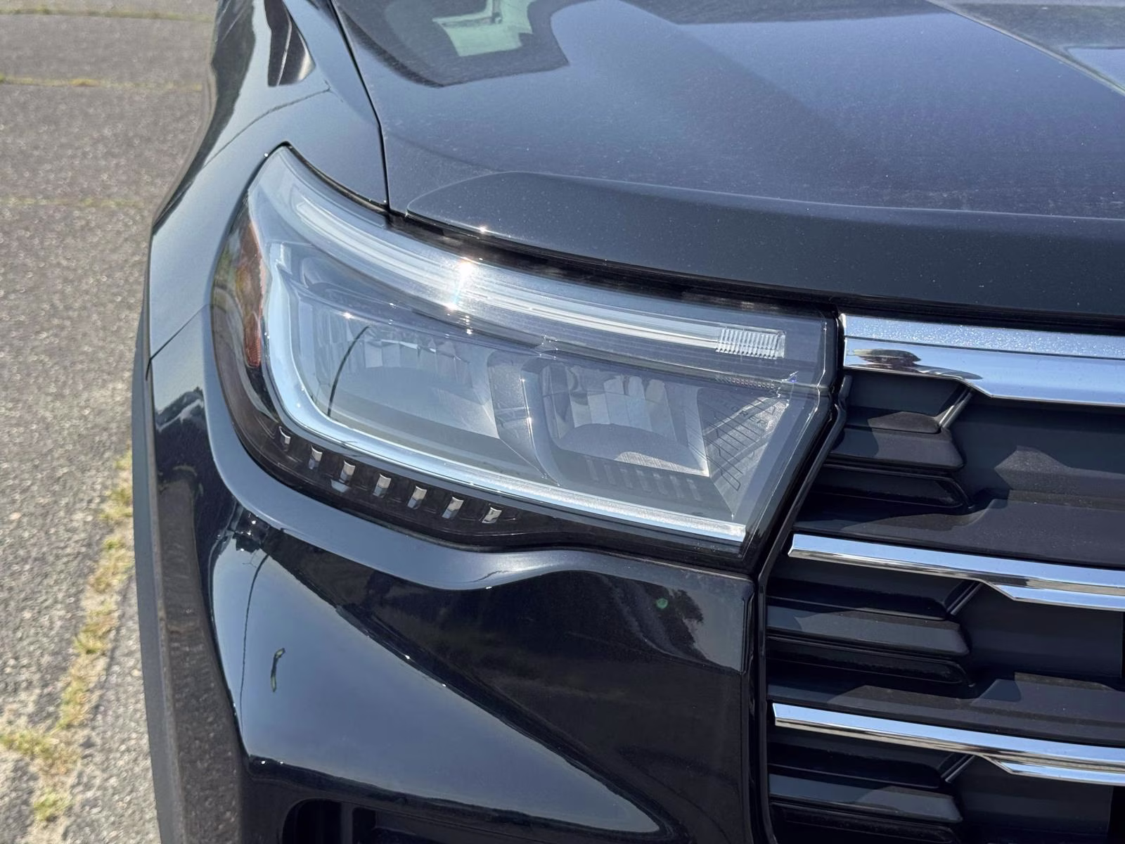2026 Agate Black Metallic Ford Explorer Active 4X4 SUV