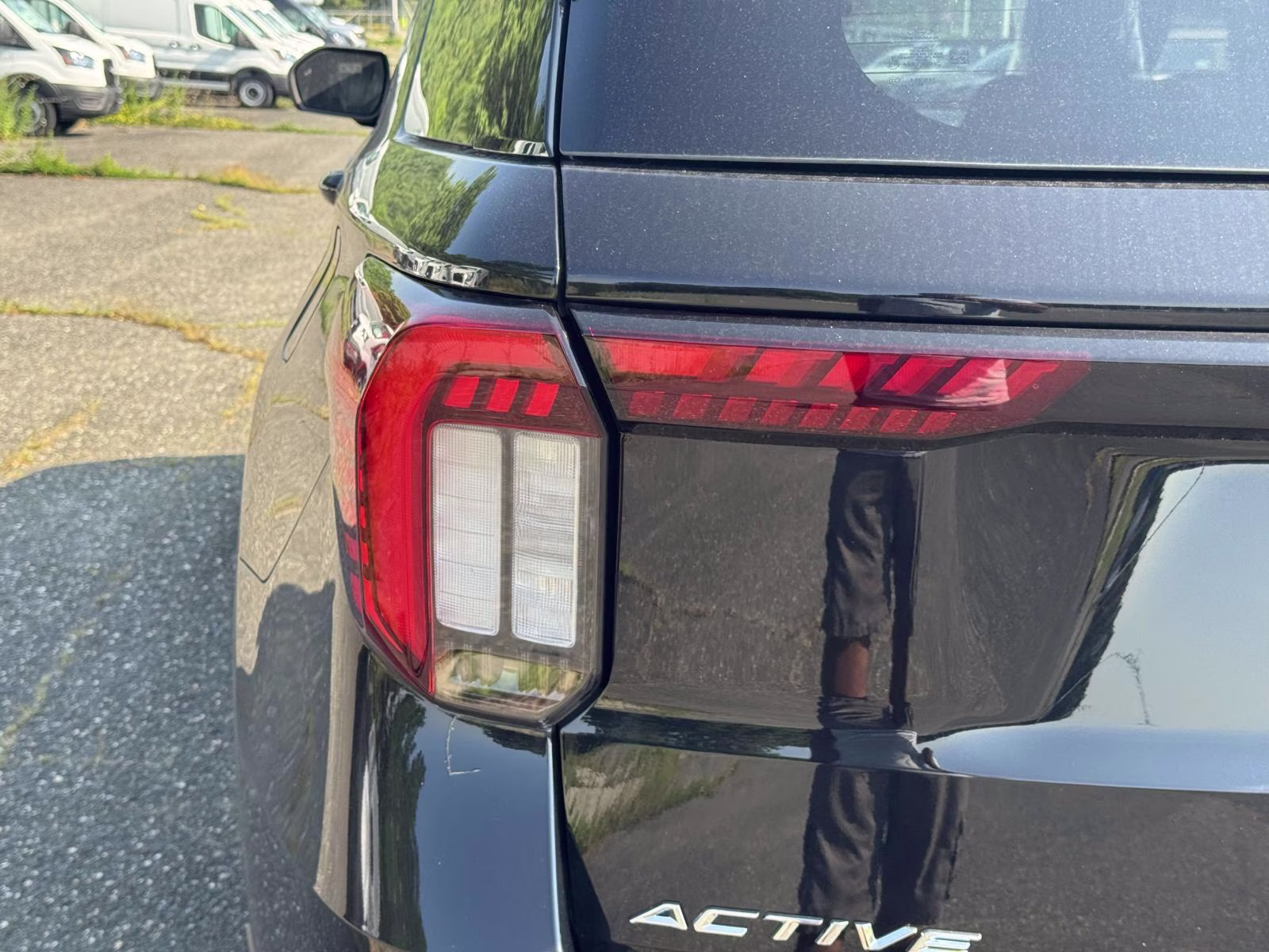 2026 Agate Black Metallic Ford Explorer Active 4X4 SUV