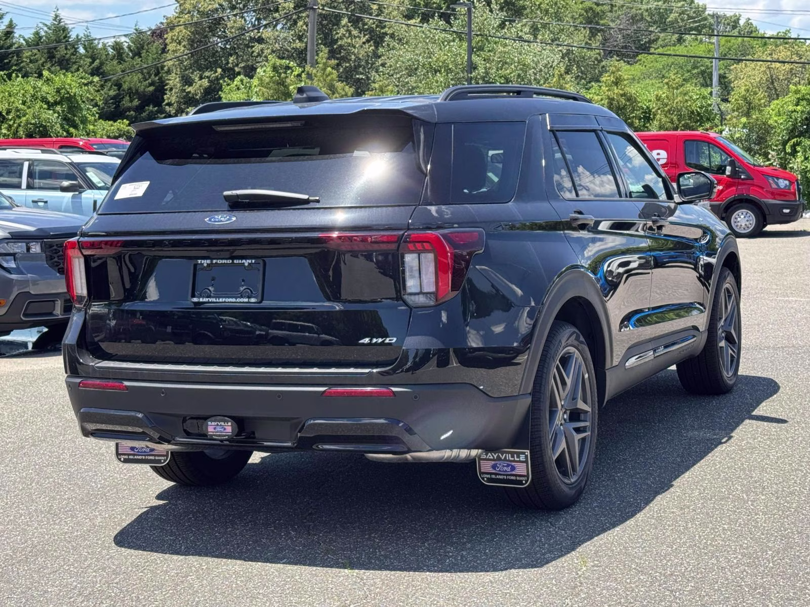 2026 Agate Black Metallic Ford Explorer ST-Line 4WD 4X4 SUV
