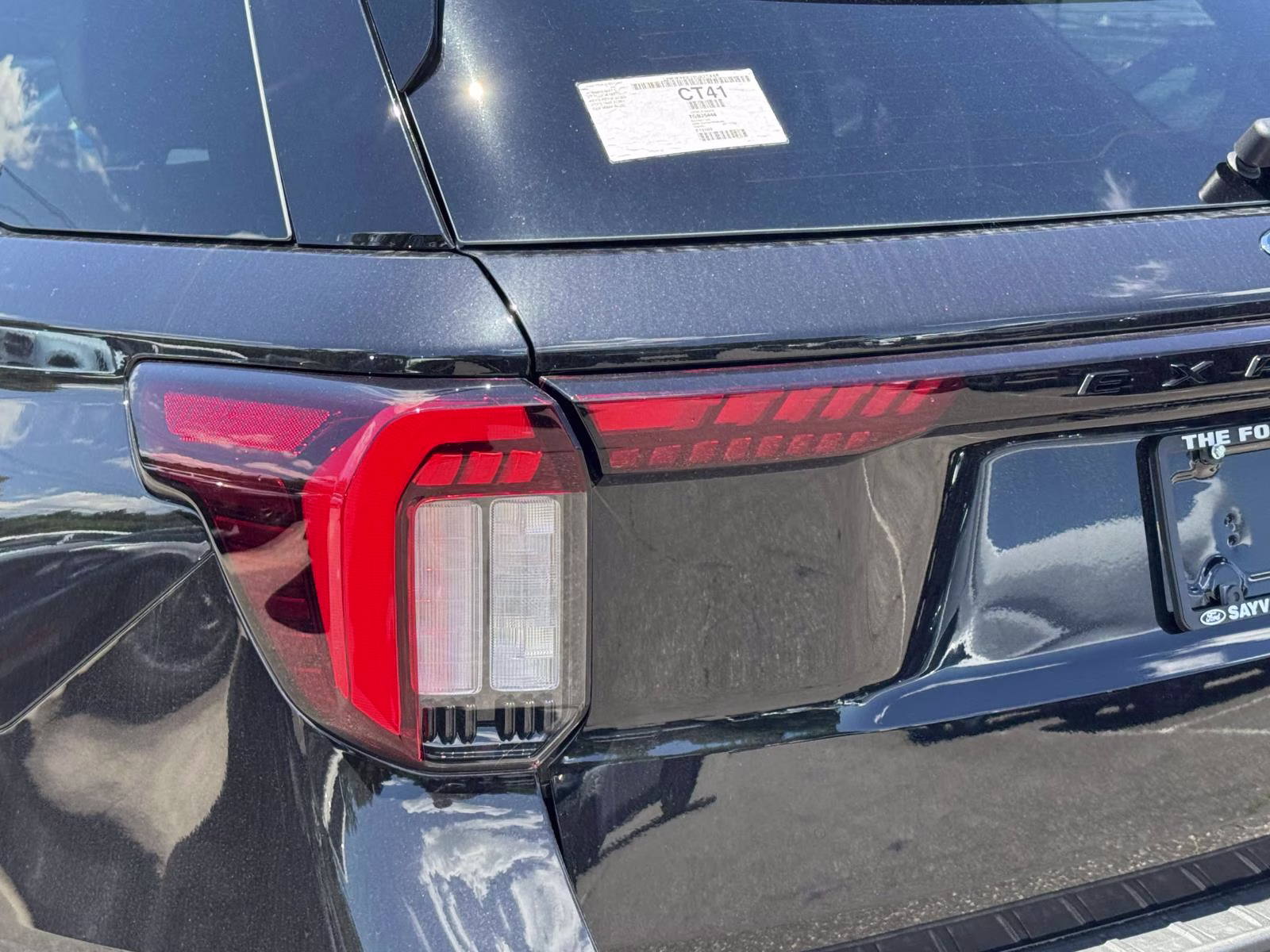 2026 Agate Black Metallic Ford Explorer ST-Line 4WD 4X4 SUV