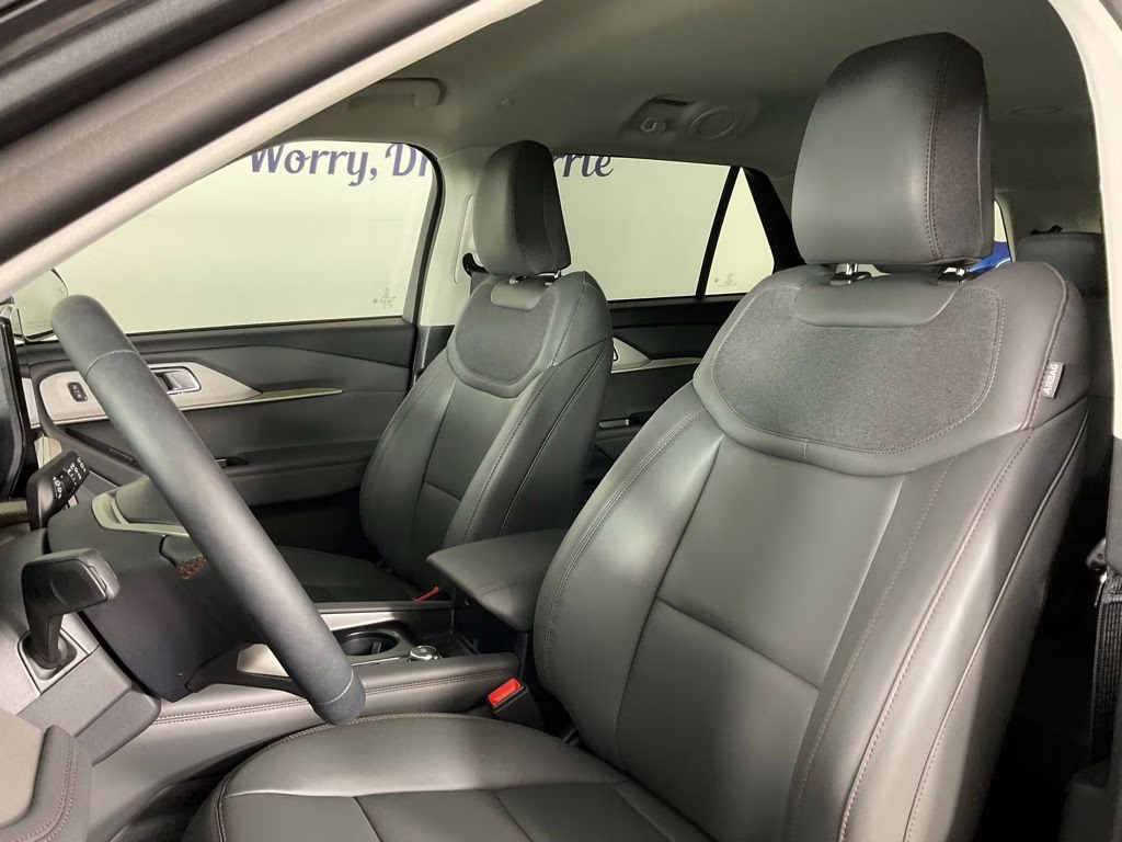 2026 Gray Ford Explorer Active RWD SUV
