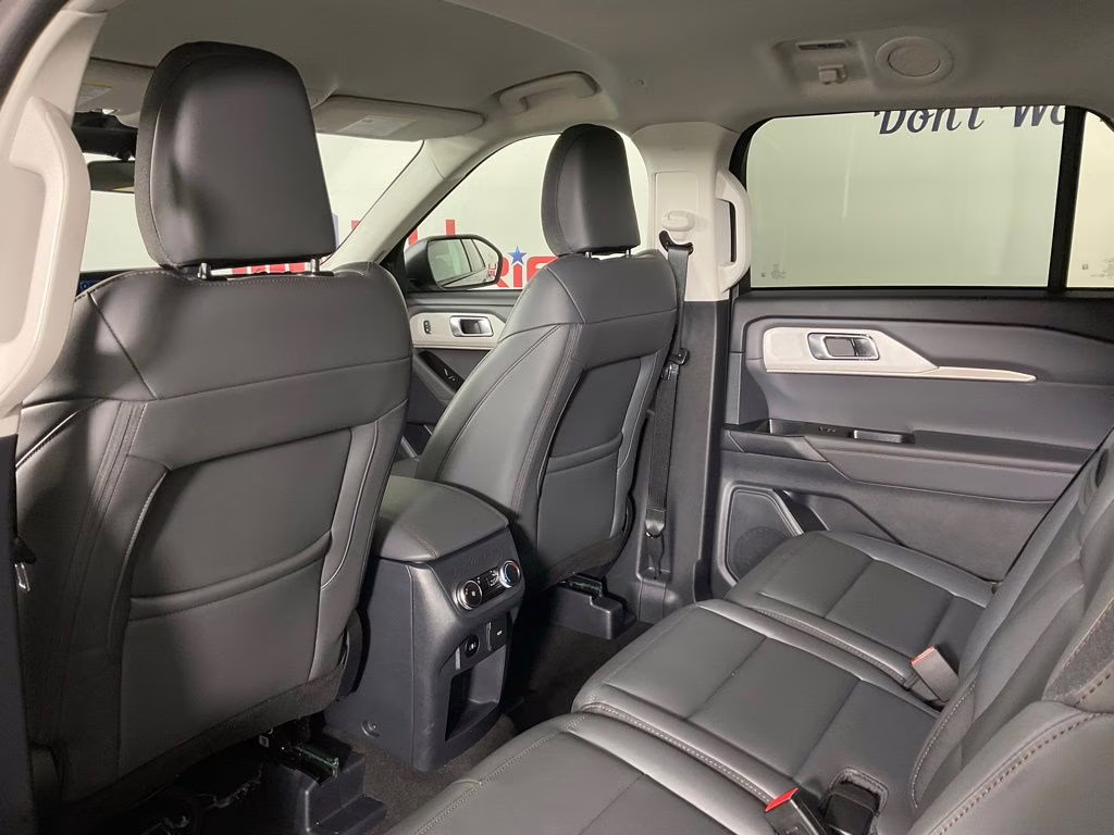 2026 Gray Ford Explorer Active RWD SUV