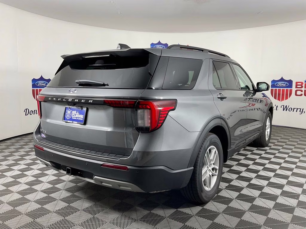 2026 Gray Ford Explorer Active RWD SUV