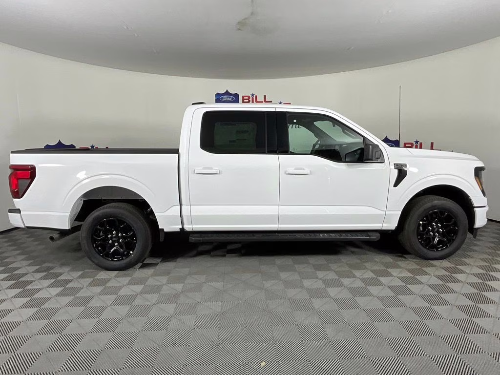 2026 Oxford White Ford F-150 XLT RWD Truck