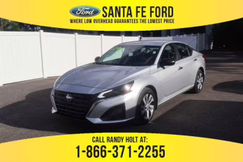 2024 Brilliant Silver Metallic Nissan Altima 2.5 S FWD Sedan